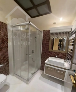 ۲۲۶ متر اقدسیه سپند منجیل طبقه پنجم