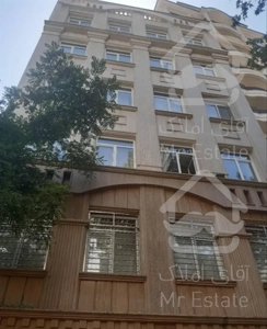 ۳۵۰ متر تک واحدی قلب گل سنگ