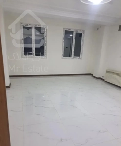 ۷۸ متر . طبقه ۴ . جنوبی افتاب