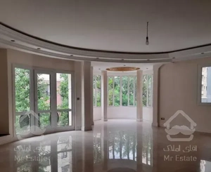 اپارتمان ۱۵۷متر کامرانیه چندساله