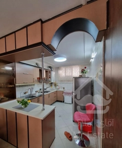 فروش آپارتمان ۶۴ متری حیاط اختصاصی