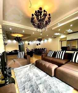 اندرزگو /تاپ لوکیشن/۱۲۸متر/غرق نور/بدون پرتی