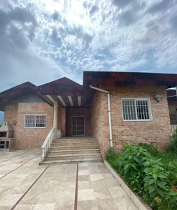 ویلا داخل مجموعه سنددار