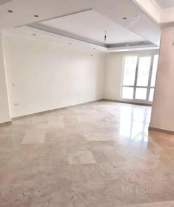 آپارتمان/۱۲۲متر/تک واحدی