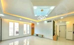 ۸۵متر/۲۵متر تراس/فول امکانات/تاپ لوکیشن