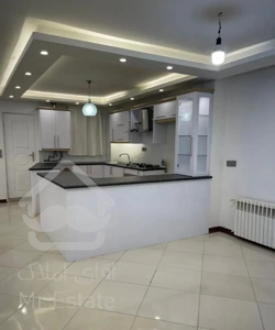 آپارتمان ۹۰ متری زنبق مهرشهر دو پارکینگ اختصاصی