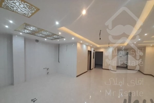 92متری/فول امکانات/نورگیر/خ رستمیان