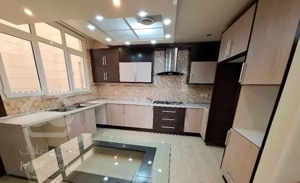 قیطریه جنوبی رحمانی ۹۵ ۲خوابه