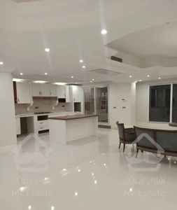 ۱۸۰متر ۳خواب / تاپ لوکیشن فرمانیه شرقی