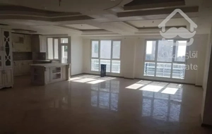 ١١٨ متر/فول امکانات/سالن پرده خور/تک واحدی