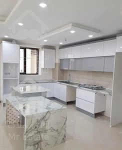 ۱۲۵ متر ۲ خوابه آفتابگیر کلیدنخورده شهرک خرازی