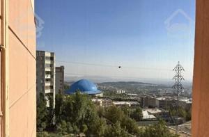 آپارتمان ۹۴ متری دو خوابه مبله با ویو و نور کافی