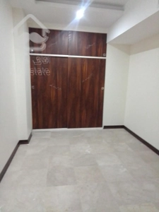 ۱۲۱متر نوساز زیر قیمت