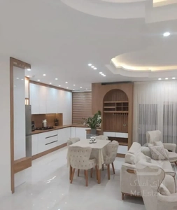 استقلال / ۱۸۰ متری/ کلید نخورده