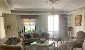 200 متر نیاوران