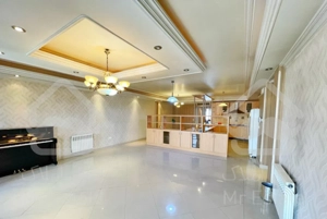 158 متر // تک واحدی // ظفر