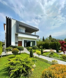 مدرن۵۰۰متری+استخر داخلی وهوشمند+دامنه سیسنگان