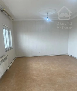 آپارتمان ۱۲۷ متری ۳خوابه فوق العاده تمیز