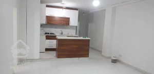 ۸۳ متر دوخوابه، طبقه اول