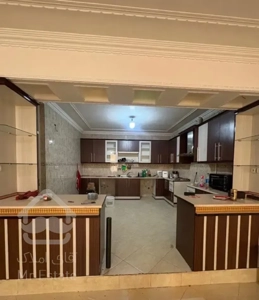 آپارتمان بزرگ آفتاب گیر و نورگیر غدیر تک واحدی