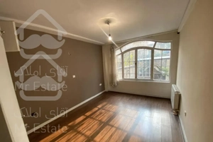 ۱۴۰ متر آجودانیه فول