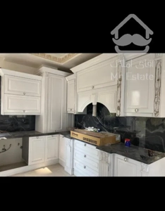 خرید آپارتمان ۱۹۰متری در فرمانیه مهماندوست