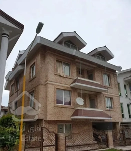 فروش آپارتمان ۳ واحدی در نمک آبرود