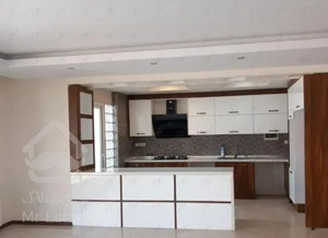 فروش آپارتمان ۱۴۰ متری /بلوار ۲۴ متری