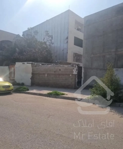 یکواحد از۶واحددر۶۰۰مترزمین/ارزشمندجهت سرمایه گذاری