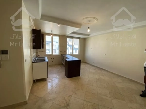 ٧٥ متر / ٢ خواب / باغ فيض / نور مستقيم