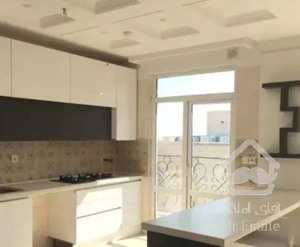 ۱۲۰ متر ۳ ساله سالن پرده خور بلوار فردوس