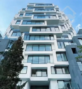 پاسداران ۲۶۶ تک واحدی ۳ پارکینگ یک اثر هنری