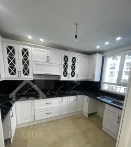 ۸۰متر/ نوساز / فول / عراقی