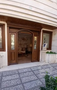 ۶۰متر/نوساز/تاپ لوکیشن/شخصی ساز