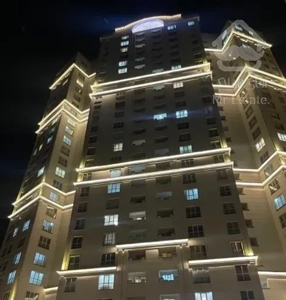 ۱۶۲ متر برج برند نورا مرواریدشهر