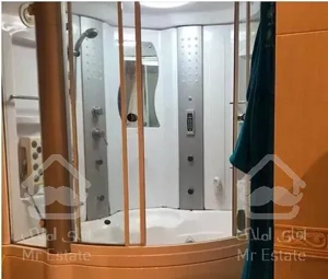 فرمانیه شرقی/۱۷۵متر/فول امکانات/طبقه آخر/نورباران