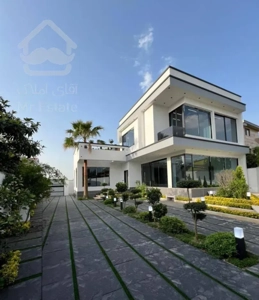 ویلا مدرن ۴۰۰ متری استخر تو روف پلاک اول جنگل