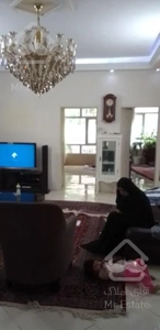 ۲۴۰ متر سه خوابه تک واحدی زرتشت