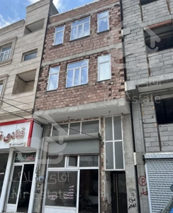 آپارتمان ۲۵۰ متری با یک مغازه ۷۵ متری میدان مادر