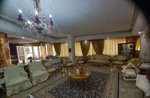 فروش آپارتمان ۲۰۶ متری ۳ خوابه در نیاوران