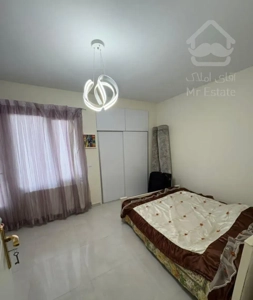 نیست در جهان موجود شد // خیابان انقلاب