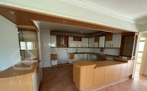 دوخوابه ۱۱۸متری جنوبی  روبروی پارک