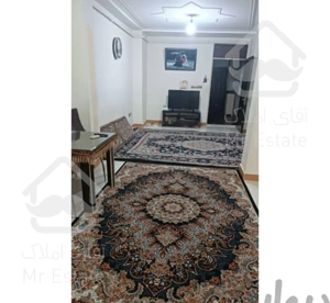 آپارتمان ۹۱متری طبقه اول خیابان امام خمینی