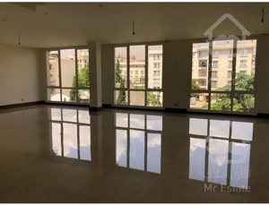 ۲۰۰متر لوکیشن بینظیر اکازیون