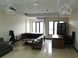 ۵۸ متر اداری صادقیه کاشانی