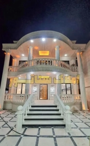 * تخصصی ویلا و آپارتمان * ویلا 250متر سه خوابـه