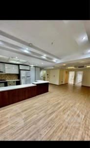 آجودانیه آپارتمان ١٠٠ مترى خوش ساخت