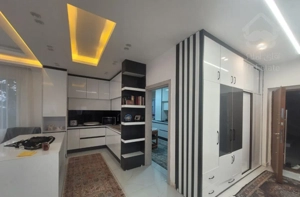 بلوارامام رضا واحد۲۹۰ متری تک واحدی شیک وتمیز