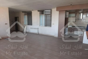 سنایی ۱۱۱ متر ۲ خواب