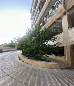 فروش واحد ۸۵متری فول+سند(میدان گلها)